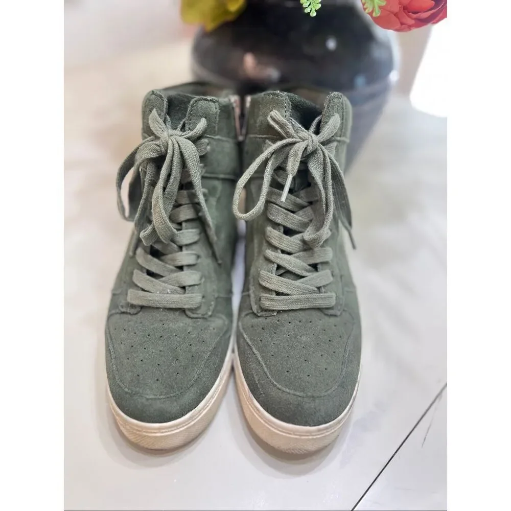 Steve Madden Women's Suede Hidden Wedge Noah Ankle Boots Olive Green Size 8